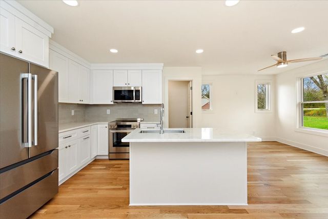 1409 Sneed Rd, W, Franklin, TN 37069