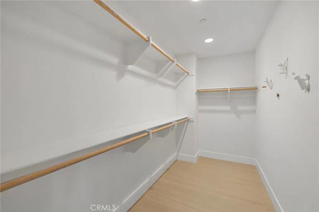 128 Mongoose, Irvine, CA 92618