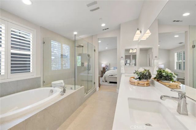 128 Mongoose, Irvine, CA 92618