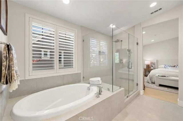 128 Mongoose, Irvine, CA 92618