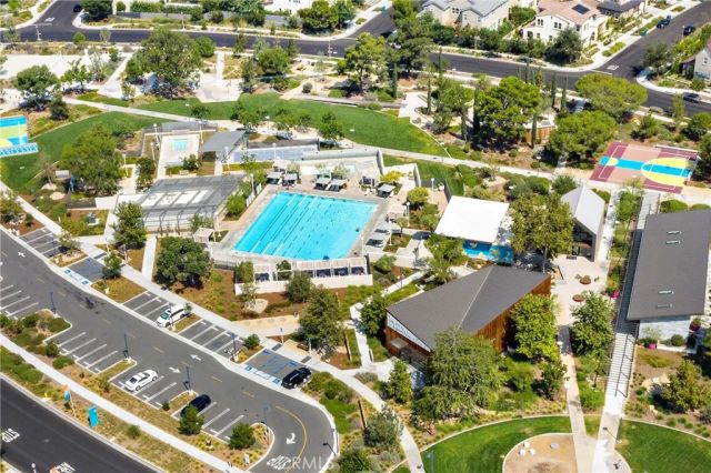 128 Mongoose, Irvine, CA 92618