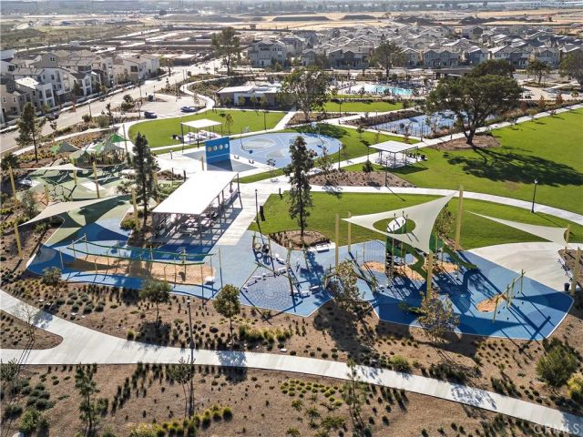 128 Mongoose, Irvine, CA 92618