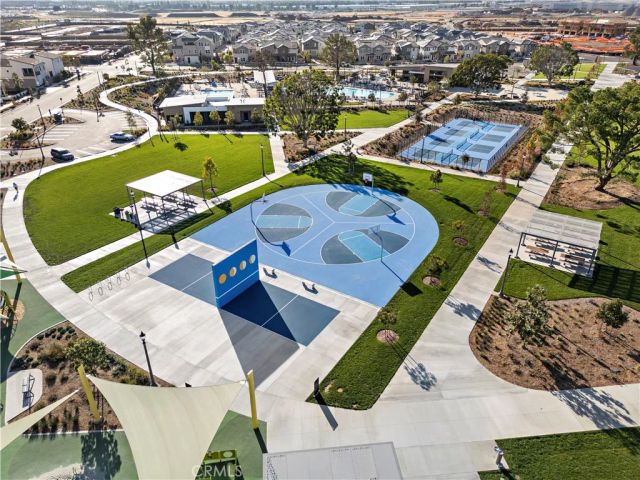 128 Mongoose, Irvine, CA 92618