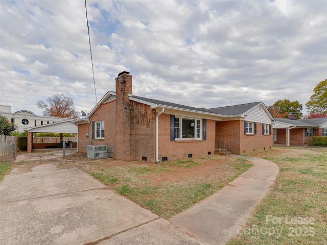 1432 Bevis Drive, Charlotte, NC 28209