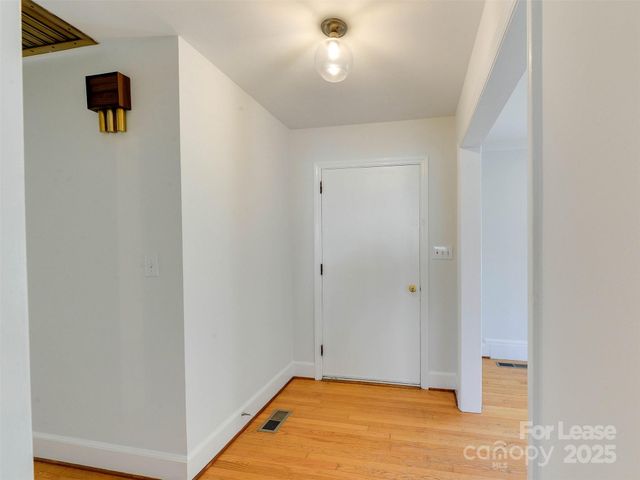 1432 Bevis Drive, Charlotte, NC 28209