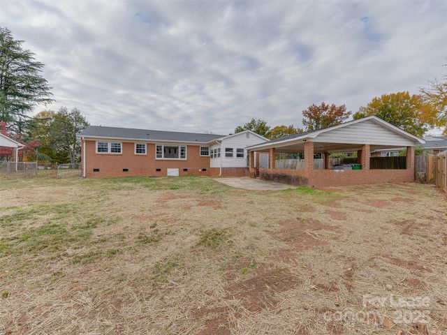 1432 Bevis Drive, Charlotte, NC 28209