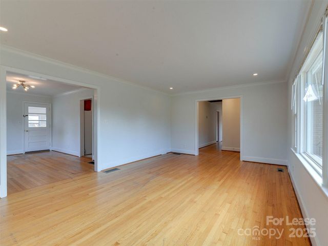 1432 Bevis Drive, Charlotte, NC 28209