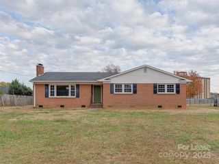 1432 Bevis Drive, Charlotte, NC 28209