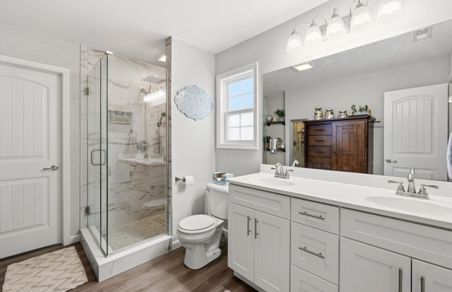 437 Middle Creek Way, Berea, KY 40403