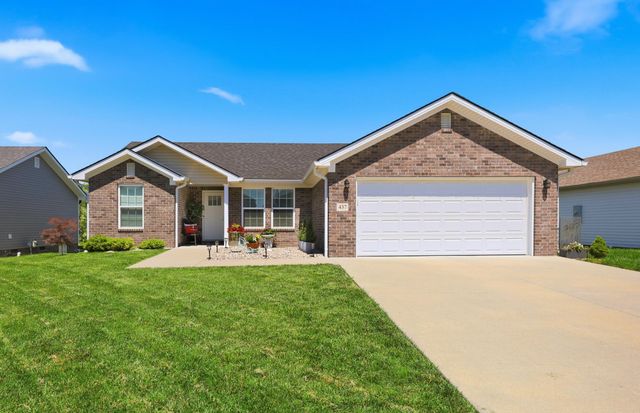 437 Middle Creek Way, Berea, KY 40403