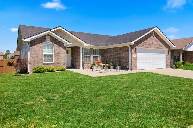 437 Middle Creek Way, Berea, KY 40403