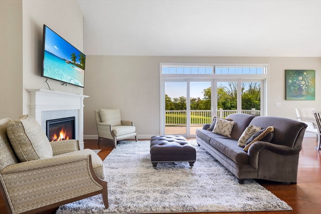 46 Front Nine Drive, Haverhill, MA 01832