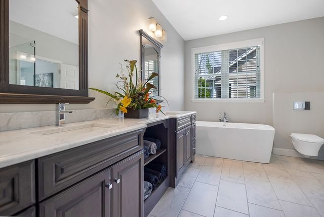 46 Front Nine Drive, Haverhill, MA 01832