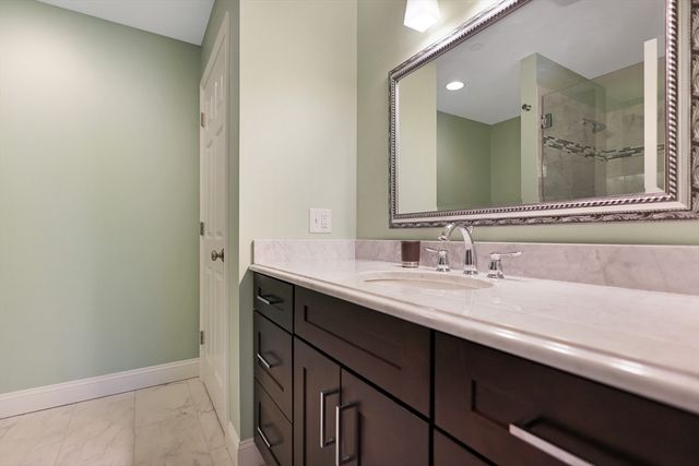 46 Front Nine Drive, Haverhill, MA 01832