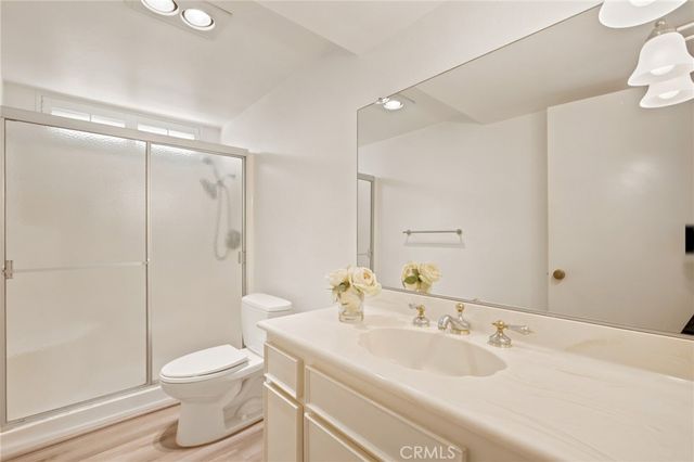 5255 Coldwater Canyon E, Sherman Oaks, CA 91401
