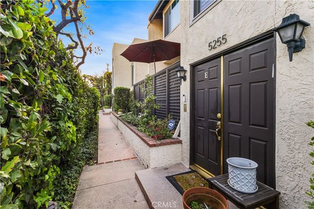 5255 Coldwater Canyon E, Sherman Oaks, CA 91401