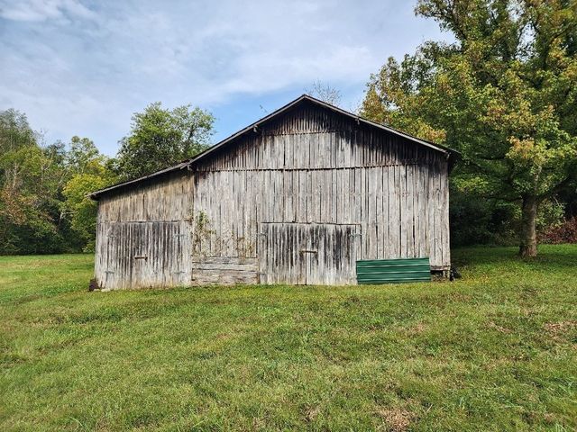 644 Webster Branch Ln, Whitleyville, TN 38588