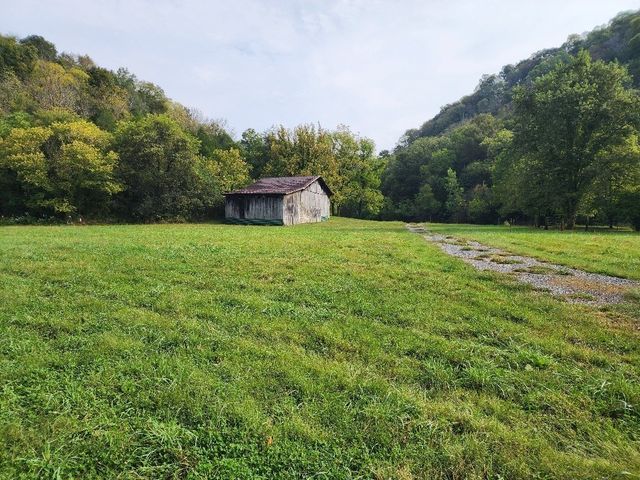 644 Webster Branch Ln, Whitleyville, TN 38588