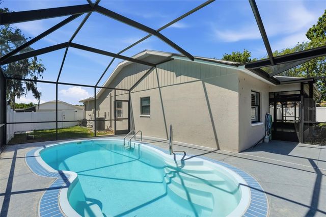 10616 BUCKS RUN, New Port Richey, FL 34654