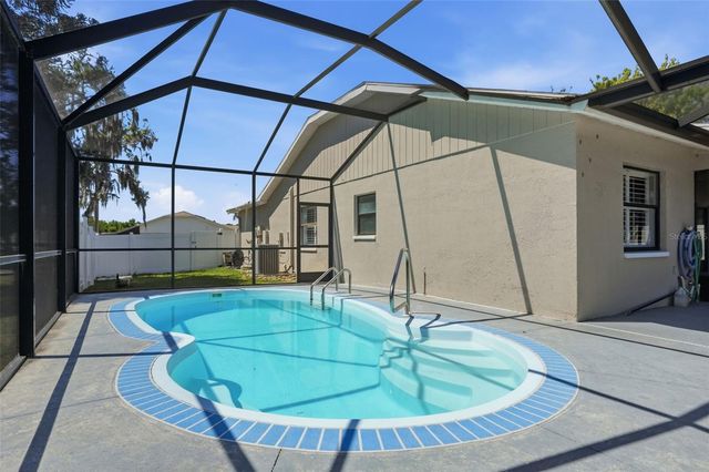 10616 BUCKS RUN, New Port Richey, FL 34654