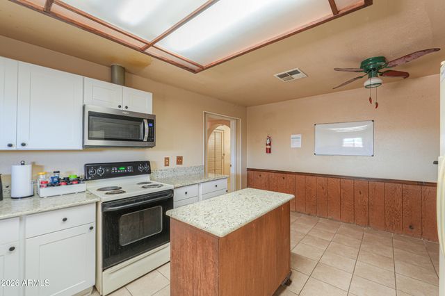 406 W 11TH Street, Eloy, AZ 85131