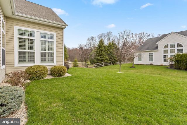 16 AQUADUCT, Monroe Township, NJ 08831
