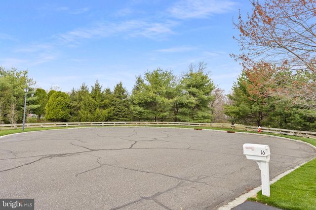 16 AQUADUCT, Monroe Township, NJ 08831