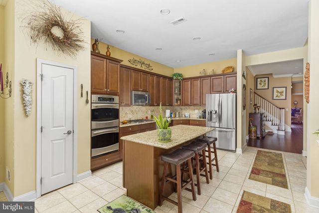 16 AQUADUCT, Monroe Township, NJ 08831