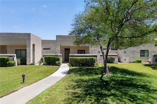 28862 Isleta Court, Cathedral City, CA 92234