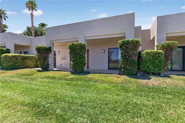 28862 Isleta Court, Cathedral City, CA 92234