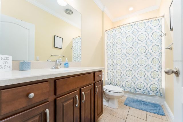 2226 VALTERRA VISTA WAY, Valrico, FL 33594