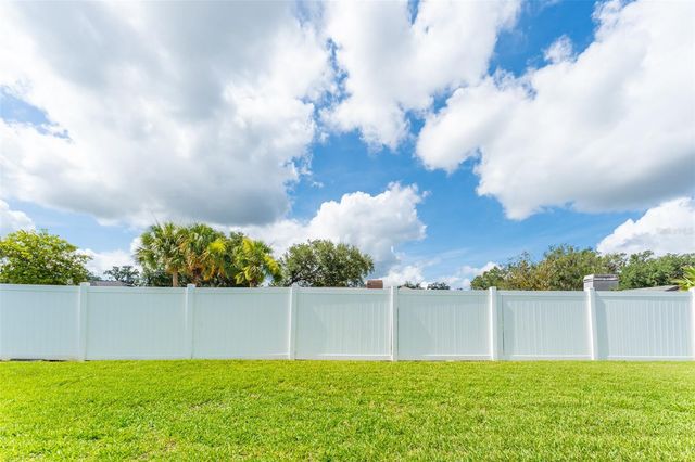 2226 VALTERRA VISTA WAY, Valrico, FL 33594