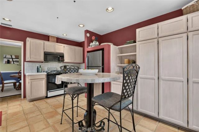 1321 Graynold, Glendale, CA 91202