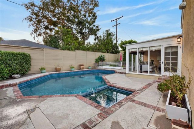 1321 Graynold, Glendale, CA 91202