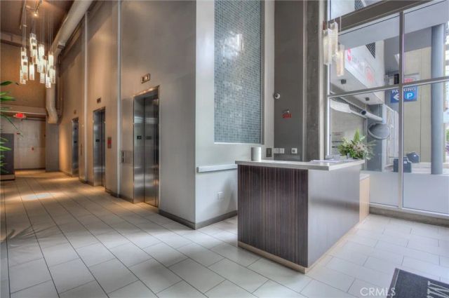 645 W 9th 742, Los Angeles, CA 90015