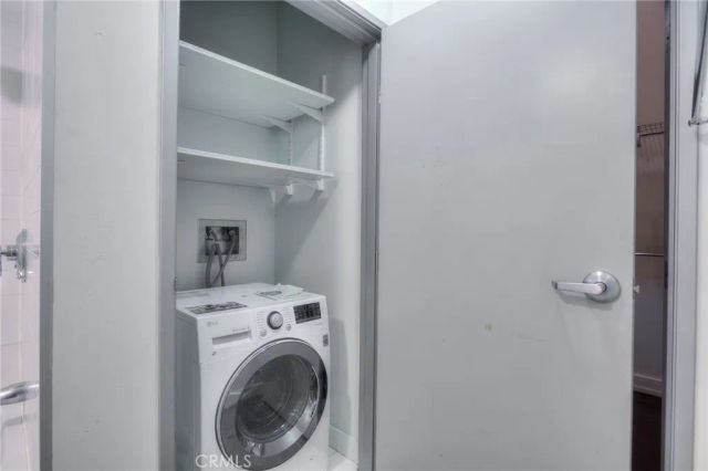 645 W 9th 742, Los Angeles, CA 90015
