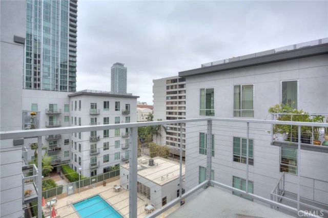 645 W 9th 742, Los Angeles, CA 90015