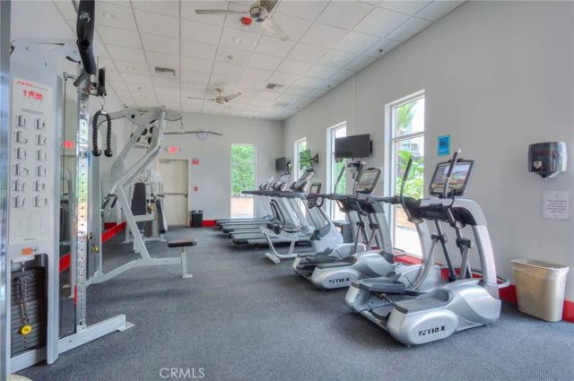 645 W 9th 742, Los Angeles, CA 90015