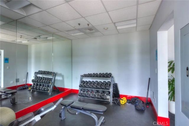 645 W 9th 742, Los Angeles, CA 90015
