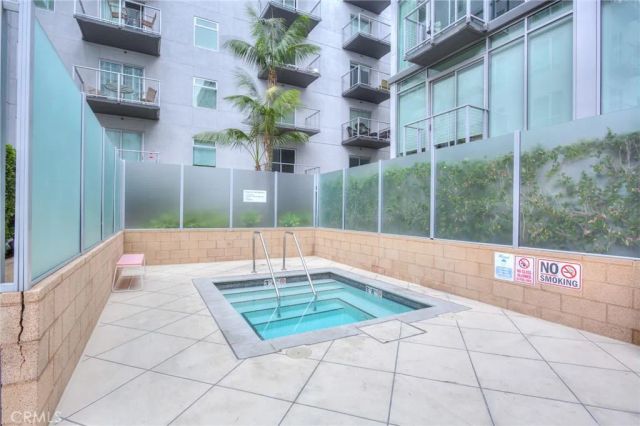 645 W 9th 742, Los Angeles, CA 90015