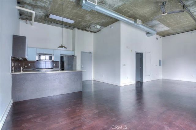 645 W 9th 742, Los Angeles, CA 90015