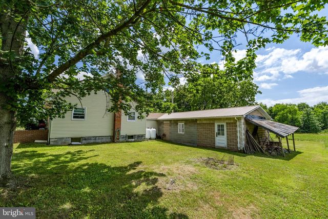 108 S 6TH ST, Denver, PA 17517