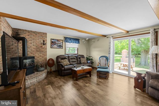 108 S 6TH ST, Denver, PA 17517