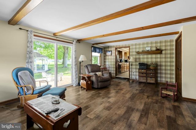 108 S 6TH ST, Denver, PA 17517