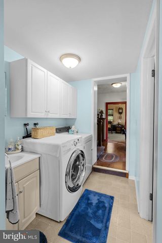 108 S 6TH ST, Denver, PA 17517