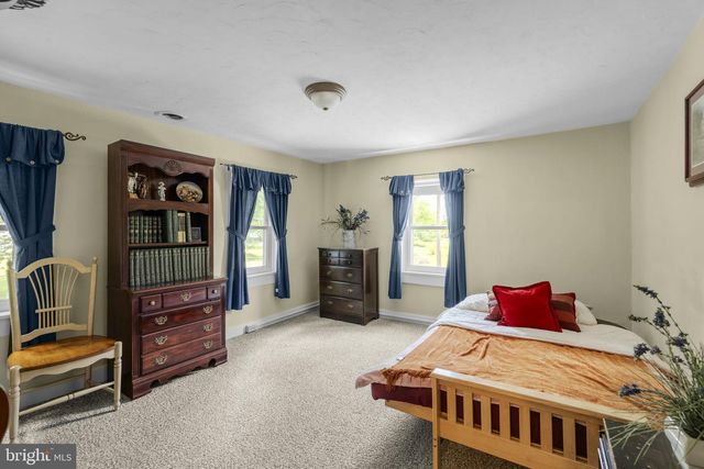 108 S 6TH ST, Denver, PA 17517
