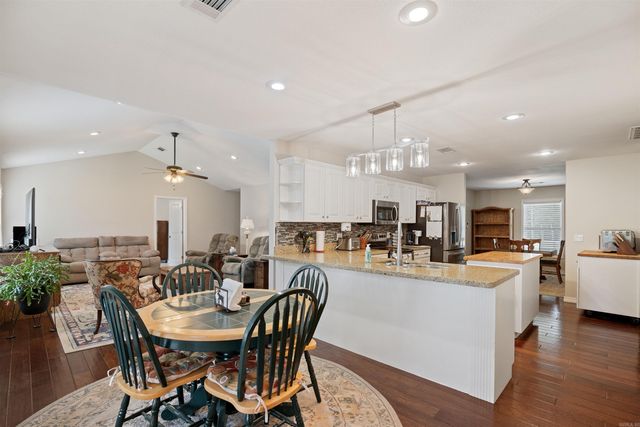 6053 N Central Avenue, Batesville, AR 72501