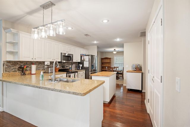 6053 N Central Avenue, Batesville, AR 72501