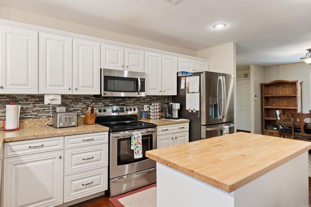 6053 N Central Avenue, Batesville, AR 72501