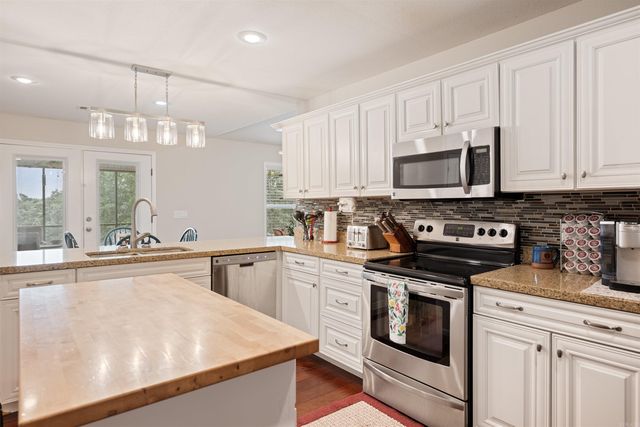6053 N Central Avenue, Batesville, AR 72501